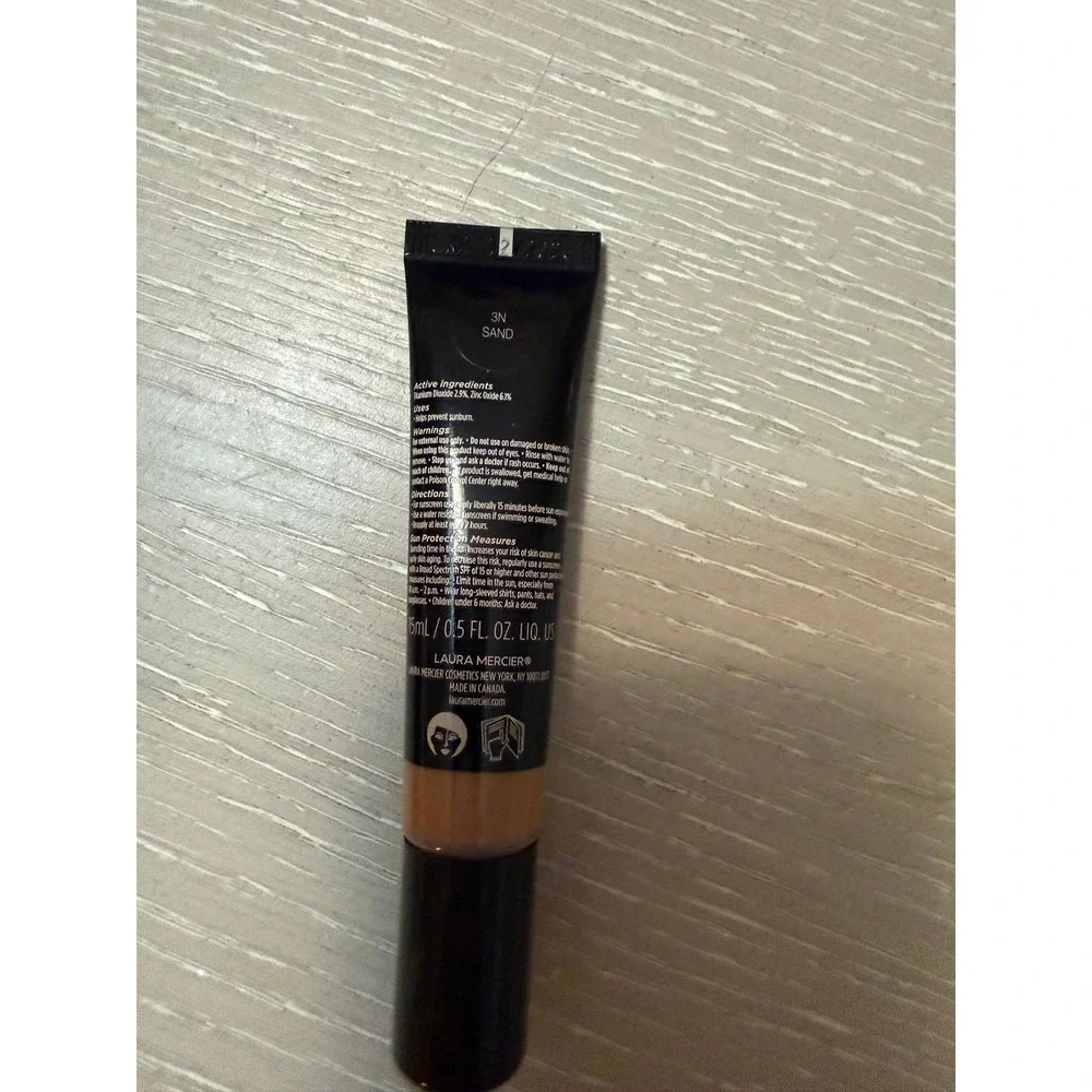 Laura Mercier Tinted Moisturizer Blurred Matte Skin Tint SPF 30 3N Sand 0.51 Oz